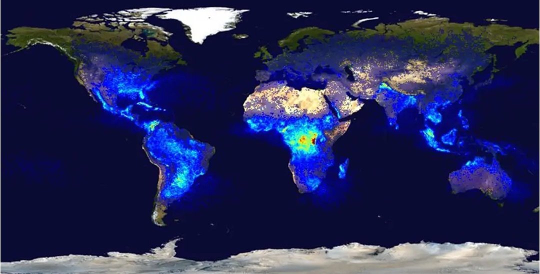 gypsygalexy's tweet image. Global distribution of lightning⚡️

70% of the world’s lightning strikes occur in the tropics, as you can see from the bright areas on this map!

The equator is warmer due to the heating of the Earth 🌎 surface thunderstorms happen more often ⛈️

#Sciencealert 
#lightning
#NASA