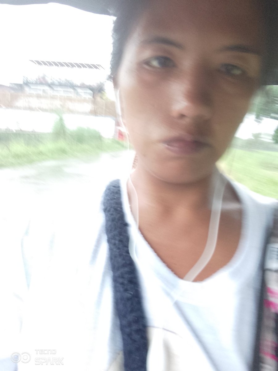 I'm going home
Walking to BAYAN of Alcala Panggasinan To Street of SAN PEDRO APARTADO ALCALA PANGGASINAN. 🚶☂️🌧️