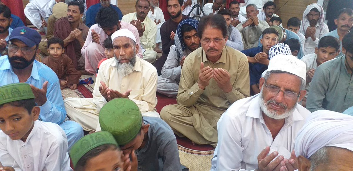 RealHanifAwan's tweet photo. یونان کشتی حادثہ 
سابق ممبر قومی و صوبائی اسمبلی ملک محمد حنیف اعوان نےیونان کشتی حادثہ میں وفات پانیوالے نواحی گاوں گوریاں کے 4 نوجوانوں  شبیر احمد،شعیب بیگ،اسد بیگ،مرزا موبین ختم قل میں شرکت اور لواحقین سے افسوس کیا https://t.co/UYZ1LtBkRE