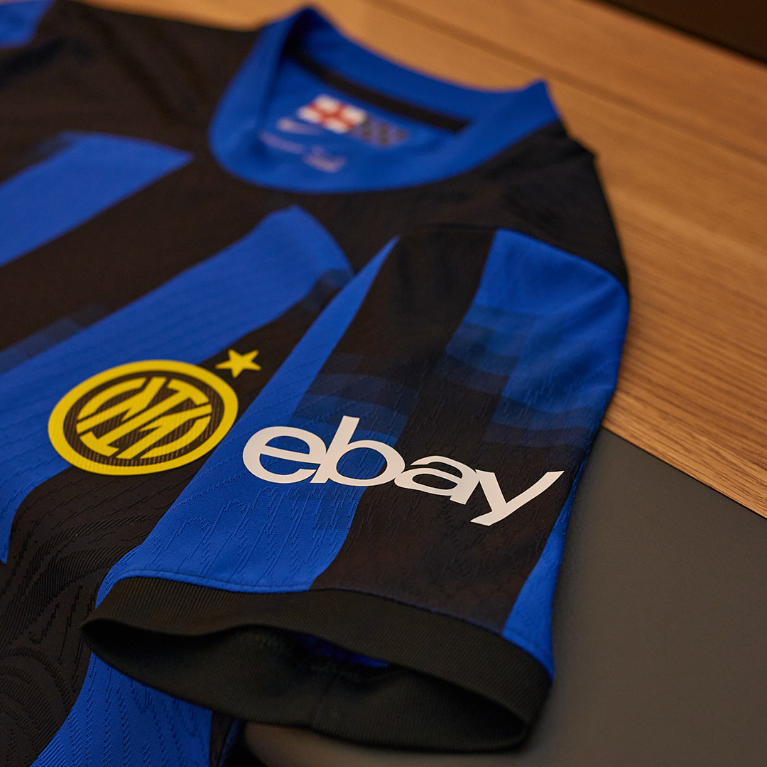 Inter_en's tweet photo. 📸 🖤💙 https://t.co/MpObOBHfSX