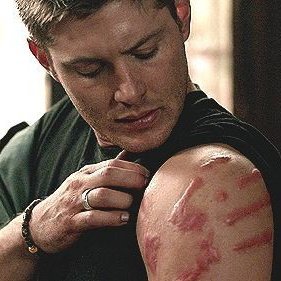 DeansMyCutiepie's tweet photo. "And isn't it just so pretty to think
All along there was some
✨Invisible string✨
Tying you to me?"
#SPNFamily #Supernatural #DESTIEL #Invisiblestring #taylorswiftsong https://t.co/pbXQEEirZO
