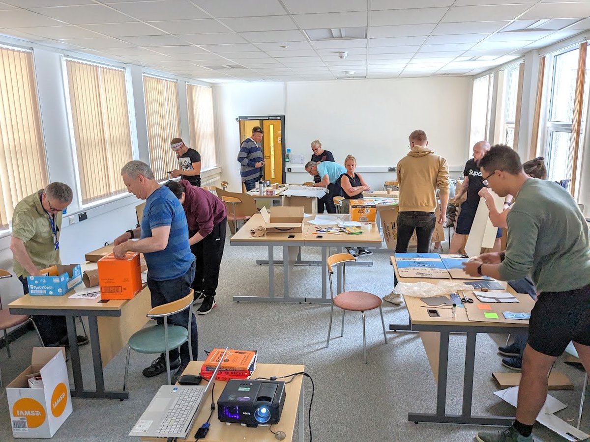 GovMetric's tweet image. 🌟 Amazing team building day at GovMetric HQ followed by some outdoor fun.

Always great to bring the team together and share experiences. Anyone has some activity ideas for our next meetup? 👀

#teambuilding #teamday