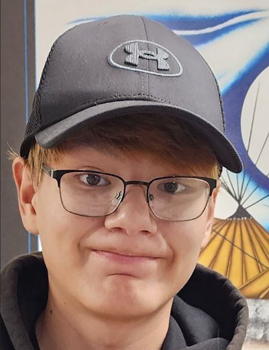 Missing_CA's tweet photo. Missing Youth from Thompson, Manitoba - Kash Linklater, 15 - #Manitoba #Thompson #missingperson #missingpeoplecanada

 https://t.co/MDd8DEbO33 https://t.co/dbSjGcFpXw