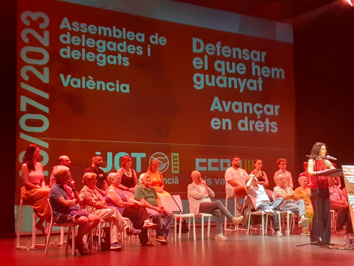 CCOOAM's tweet photo. Asamblea sindicatos mayoritarios para #DefenderLoGanado #AvanzarEnDerechos @CCOO y UGT hacen un llamamiento a las fuerzas políticas para, tras el #23J, consolidar y avanzar en los derechos acordados durante esta legislatura. #ALasUrnas https://t.co/s8AF9eoRmq