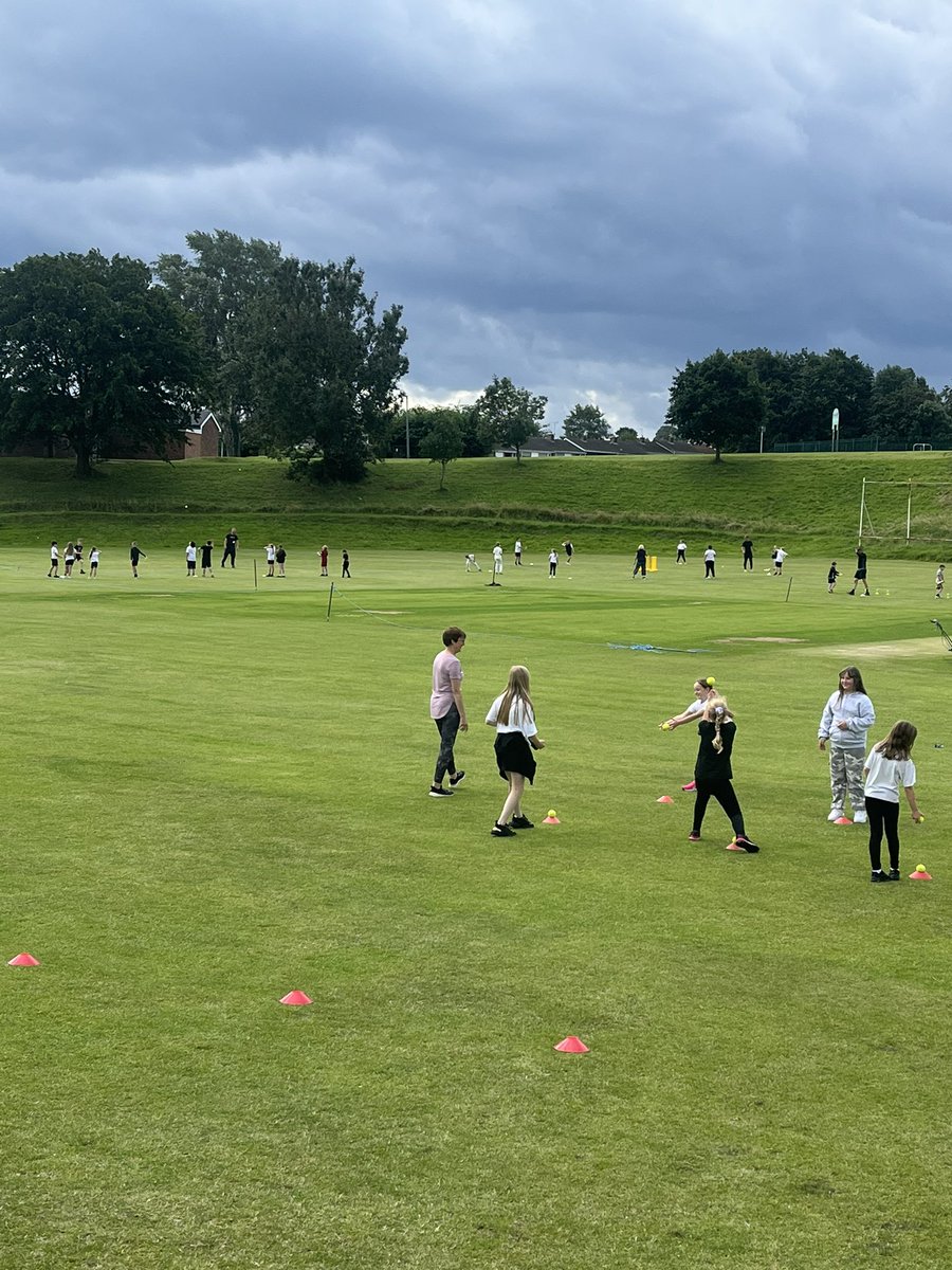 CoachWrexham's tweet photo. Skills festival with years 3&amp;4 at @CCQuay 110 children from local school Golftyn boosting Connahs Quay junior section. Great to see coaches of the club &amp; teachers getting involved @CricketWales @Chance2Shine @MarkFrostsport @DragonSport_FPS https://t.co/kvFMhrqqBI