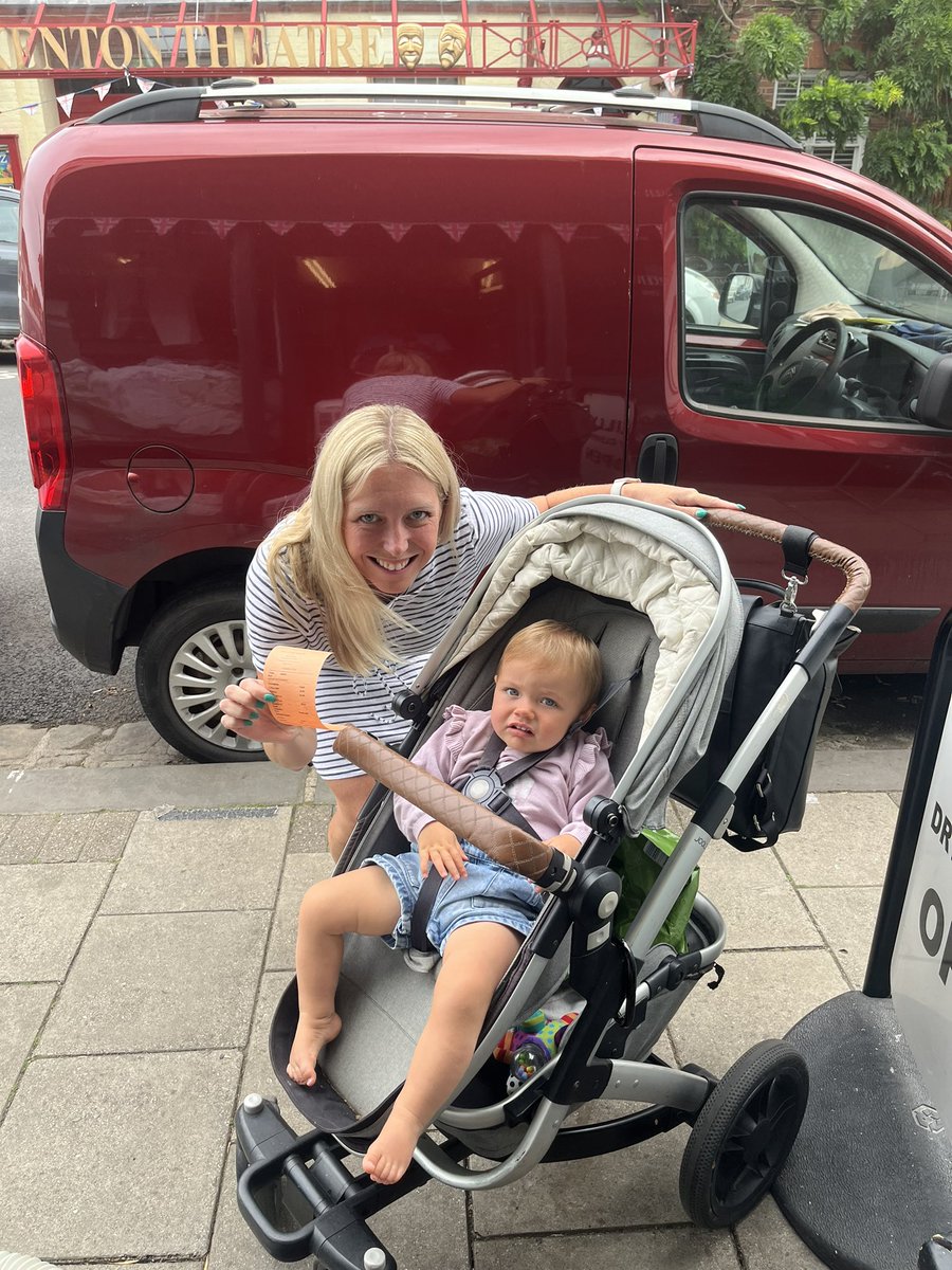 Big thank you to Mrs Montgomery. She is my 40,000 customer super happy thank you to everyone and to little Montgomery sitting in the chair future Customer