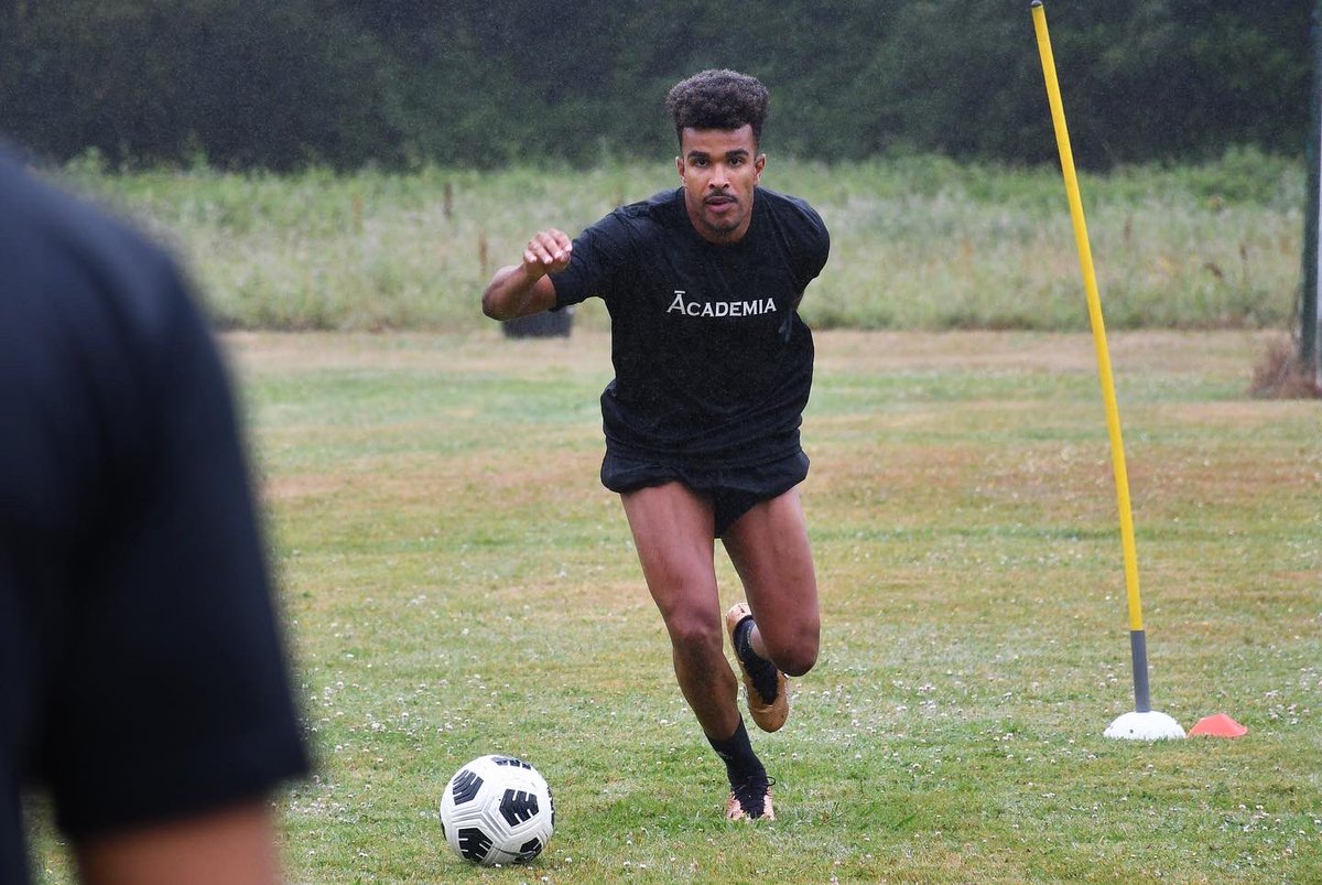 Derik Osede tweet media