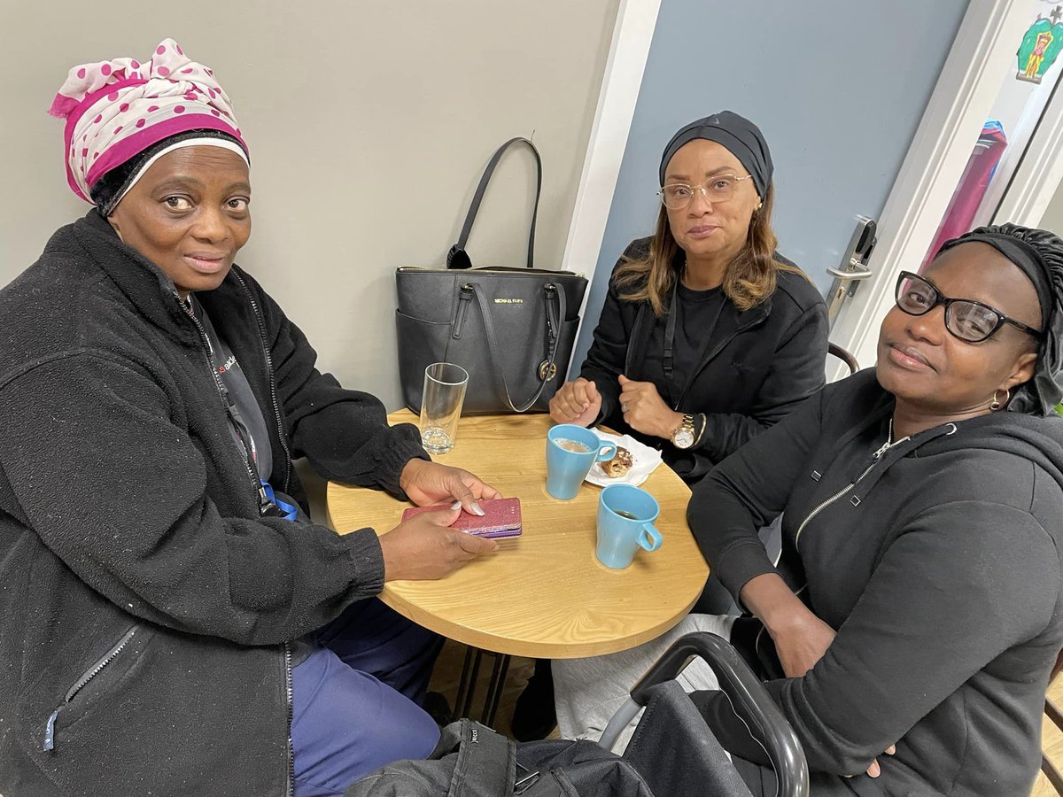 mediacityhub's tweet photo. Yesterday we celebrated the 1st birthday of our Community Food Store! So we had a little celebration with some donuts!🎉🍩
Thank you to everyone who has supported our food store this last 12 months! #Salford #CommunityFoodStore #OasisUK #OasisCommunity #MediaCityUK #Ordsall https://t.co/upkgrH3VPJ