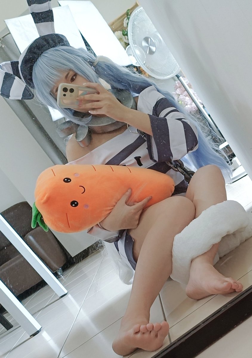 這套超可愛🥕
#兔田佩克拉 #監獄兔 #佩克拉 #兎田ぺこら #Pekora #Hololive #三期生