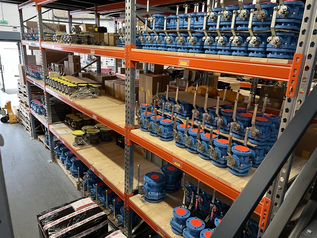 ValvePS's tweet photo. Last year, we were appointed as an official stockist & distributor for the #Atomac #AKH2 & #AKH2A PFA lined #BallValve ranges, which means we hold stock ready to ship or be used as part of a valve package.
To enquire please call 01246 220 070 or email sales@vandpsolutions.com https://t.co/4ke7YPFgLf