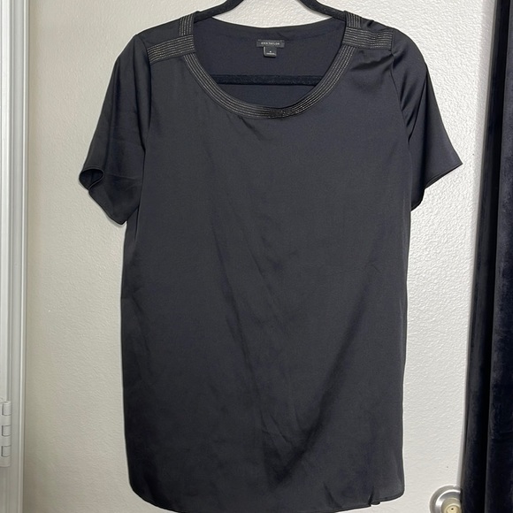 1WestsideLady's tweet photo. So good I had to share! Check out all the items I'm loving on @Poshmarkapp #poshmark #fashion #style #shopmycloset #anntaylor #eileenfisher #francosarto: https://t.co/i6ZWr6UcMk https://t.co/j7jgruAljE