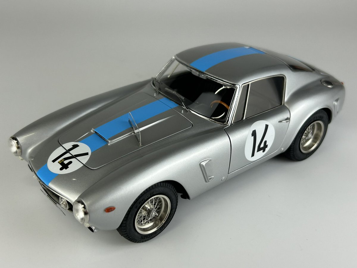 Ferrari 250GT SWB〜 完成しました😉 嵌合不良を何とか克服したった