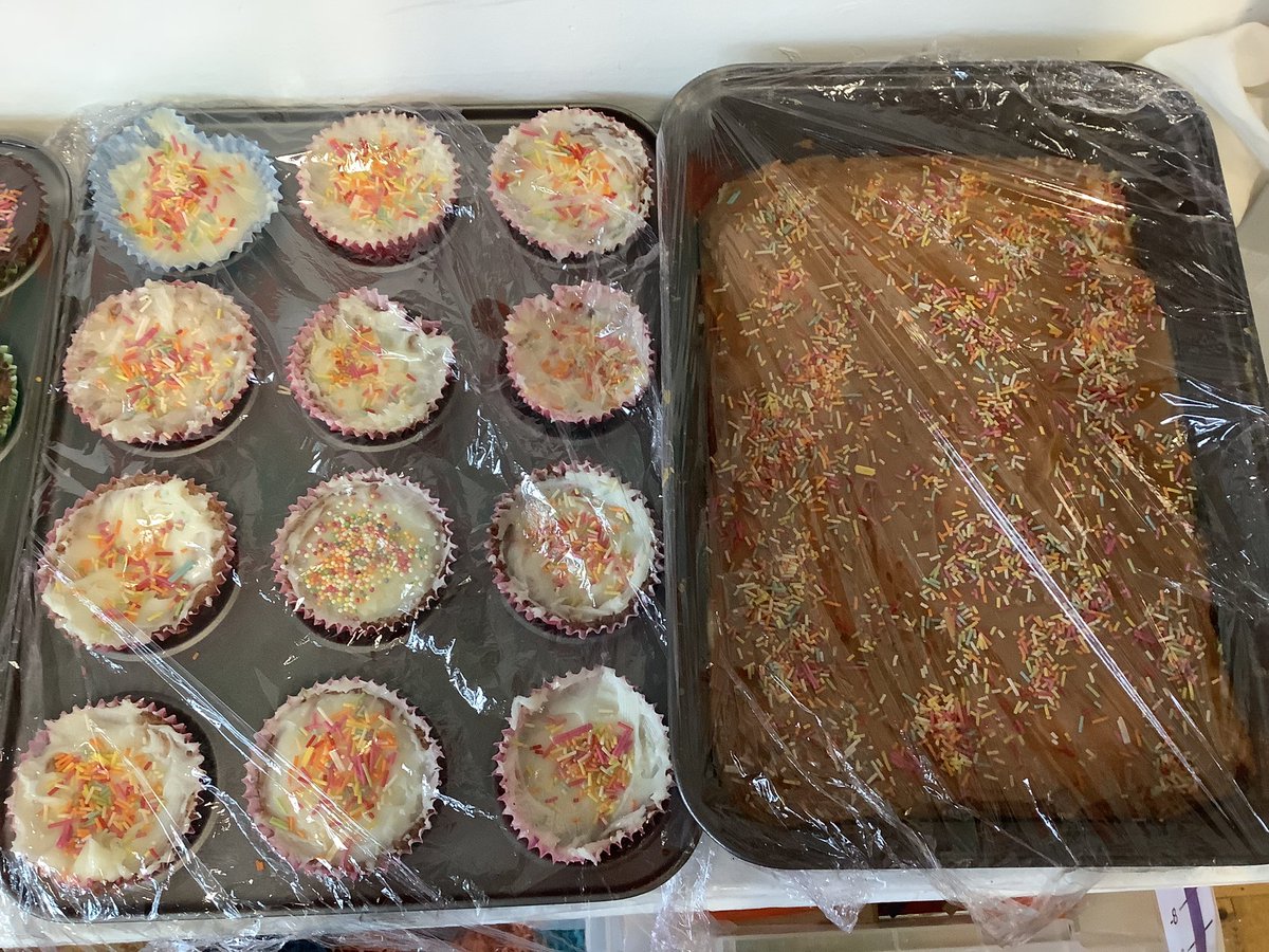 MayflowerSch's tweet photo. Cup cakes ready for sale! #Himidclass see you all soon at our summer fayre, not long to go… https://t.co/MFHnYv40ki