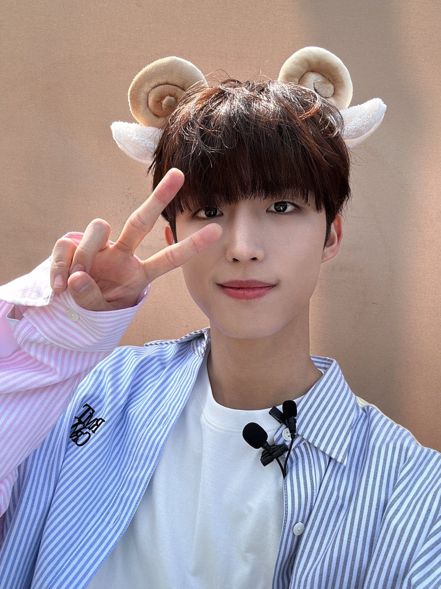 추억의 에버랜드
#XdinaryHeroes #엑스디너리히어로즈 #엑디즈 #빌런즈 #Villains #락_더_월드 #JunHan #준한 #주난