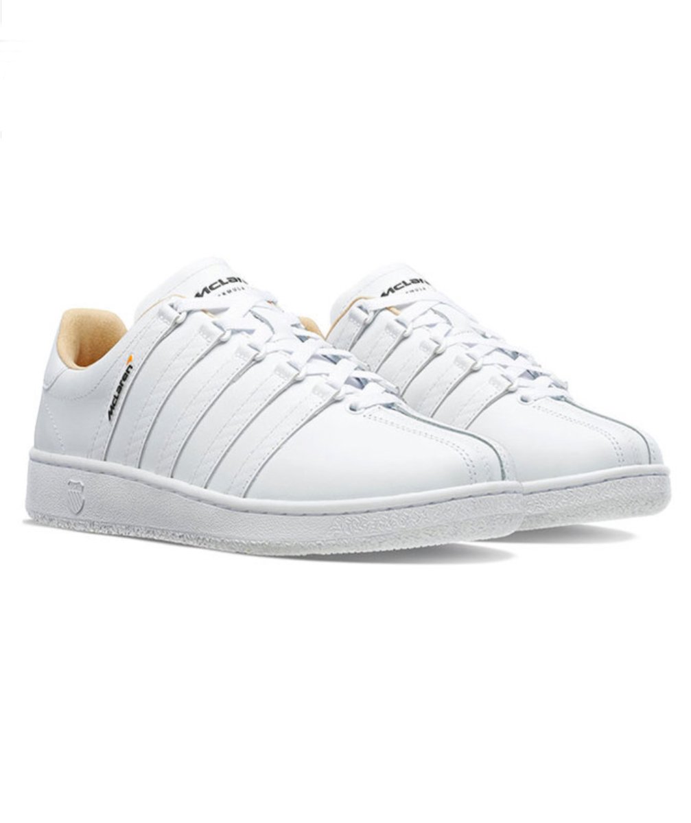 EURO_SPORTS's tweet image. #マクラーレン F1 チーム #KSWISS クラシック VN スニカー ホワイト

kswiss定番のカジュアルなシリーズ✨
コーディネートしやすいホワイトカラー！　

euro-sports.jp/f1/item.html?p… #f1jp