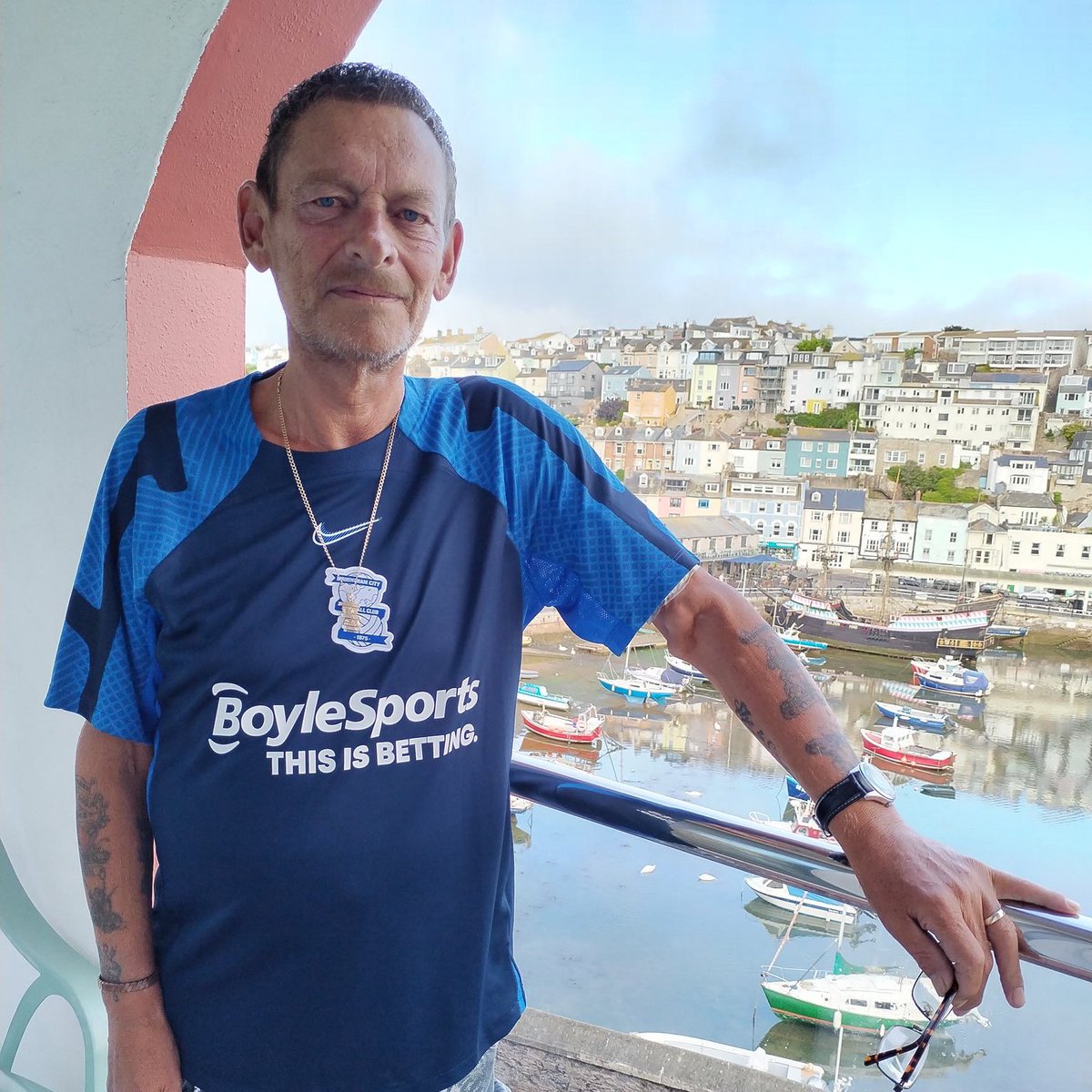 blues extra. tweet media