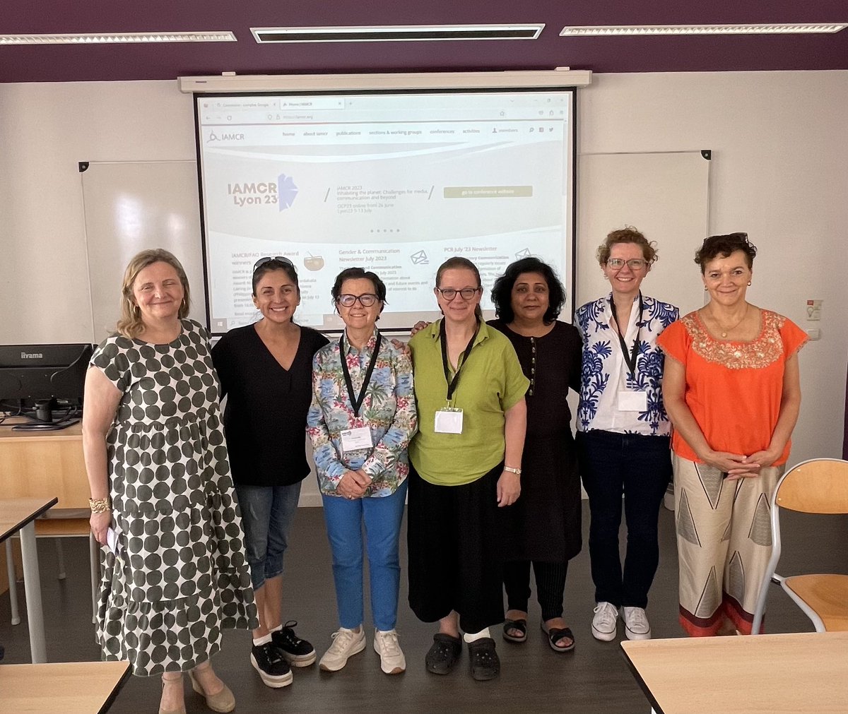 Lourdes López (@globulink) on Twitter photo Business meeting of the <a href="/EthicsWG_IAMCR/">Ethics of Society & Communication</a> group. Thanks to <a href="/gdetorres/">Elvira Garcia de Torres @gdetorres.bsky.social</a> for your professionalism and kindness. Business meeting of the <a href="/EthicsWG_IAMCR/">Ethics of Society & Communication</a> group. Thanks to <a href="/gdetorres/">Elvira Garcia de Torres @gdetorres.bsky.social</a> for your professionalism and kindness.