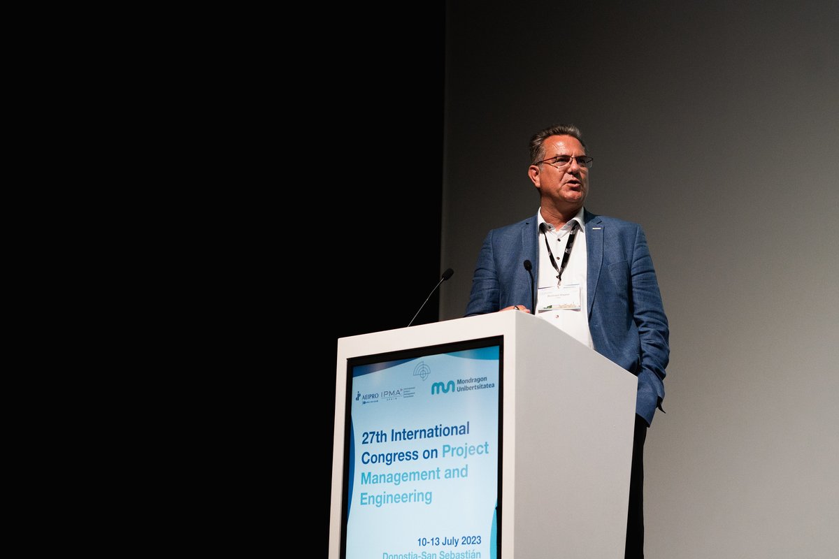 MUnibertsitatea's tweet photo. #MUnibertsitatea apuesta por atraer congresos científicos de gran envergadura, como ha sido el caso del XXVII. Congreso Internacional de Dirección e Ingeniería de Proyectos, clausurado ayer en el campus Galarreta de @MU_gep.
https://t.co/ySNOrDAE4z
@AEIPRO
#CIDIP2023
#icpme https://t.co/v6JEuxvrFw