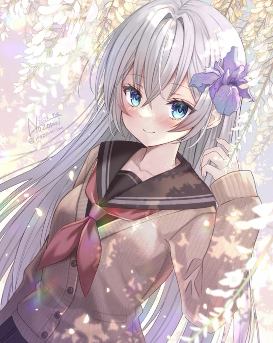 銀髪など、色素の薄い女の子が好きな方は是非 #作品をみてくださいあわよくばフォローしてください祭 