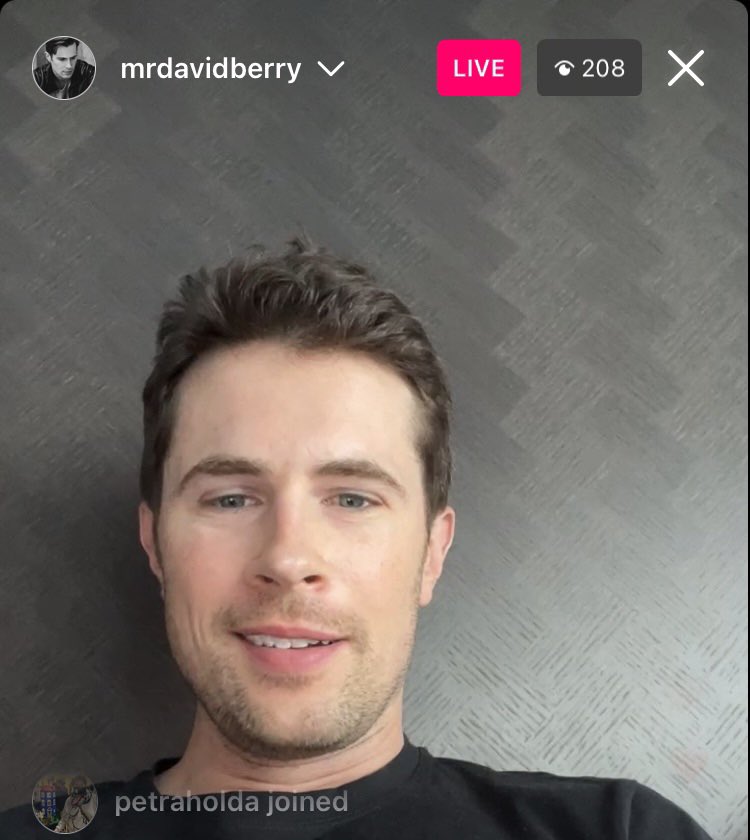 nasabuf's tweet photo. #davidberry: #extraordinarilytalented #mosttalented #tohearandbeheard #brilliant #humble #fun #gracious #kind #witty #simplythebest #loved #respected #whataman #whatamightyfineman #mightyfineman #mosthandsome #mosthandsomeaustralianactor #sexiestmanever, inside & out #hotstuff https://t.co/HhkGtAxZz9