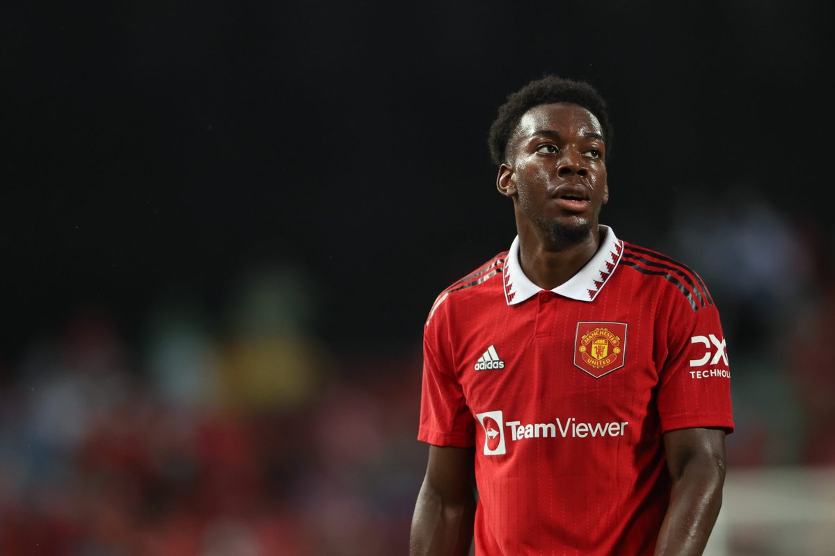 UnitedStandMUFC's tweet photo. Anthony Elanga to Everton for £15 million, YES/NO! 👇 https://t.co/Yrz8Dbqxs5