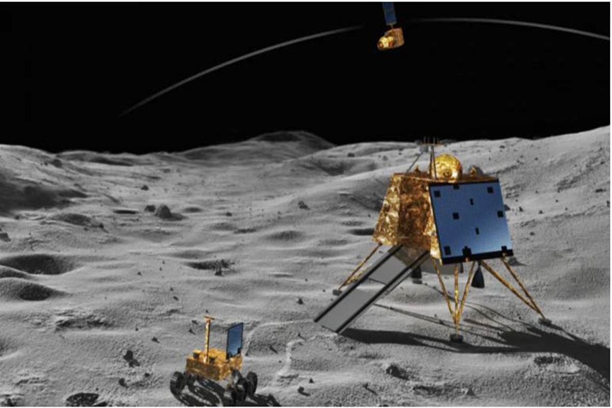 Garuda_Dhwaja's tweet photo. Let's wish them the best of luck for another groundbreaking successful mission to the Moon! 🌕🙌 

And, We are confident that the mission will be a success and that it will help us to make new discoveries about the Moon.

#Chandrayaan3 #ISRO #MoonMission 
6/6 https://t.co/7zfXFO82zP