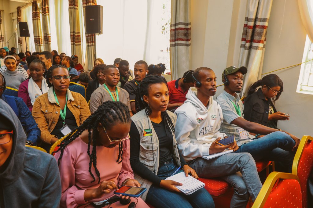PieFleury's tweet photo. We are unstoppable, we can achieve it, Africa is too young to fair , we are the new generation #NSSJ3 @Summer_School1 @ClimateActionNG @IOMBurundi @PNUDBurundi @KenyattaUni @theGCF @aysbsummit @KeYouth4sdgs @AUYouthProgram @GYBN_CBD https://t.co/OHbmIEMu9b