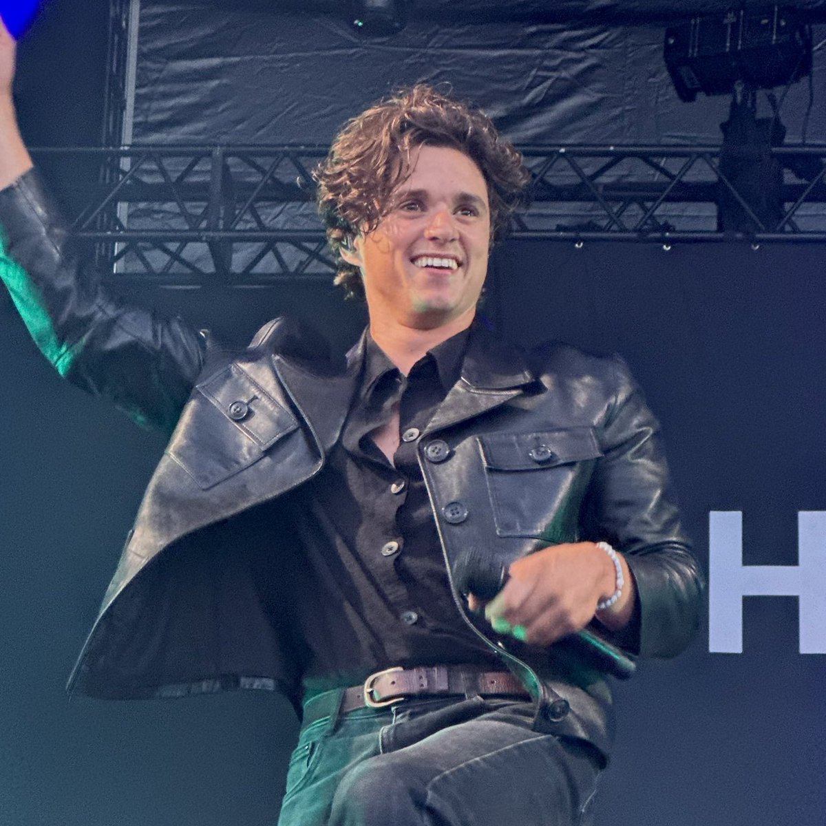 bwscalifornia's tweet photo. Bradley Will Simpson, the man that you are. https://t.co/0m8pizja3u