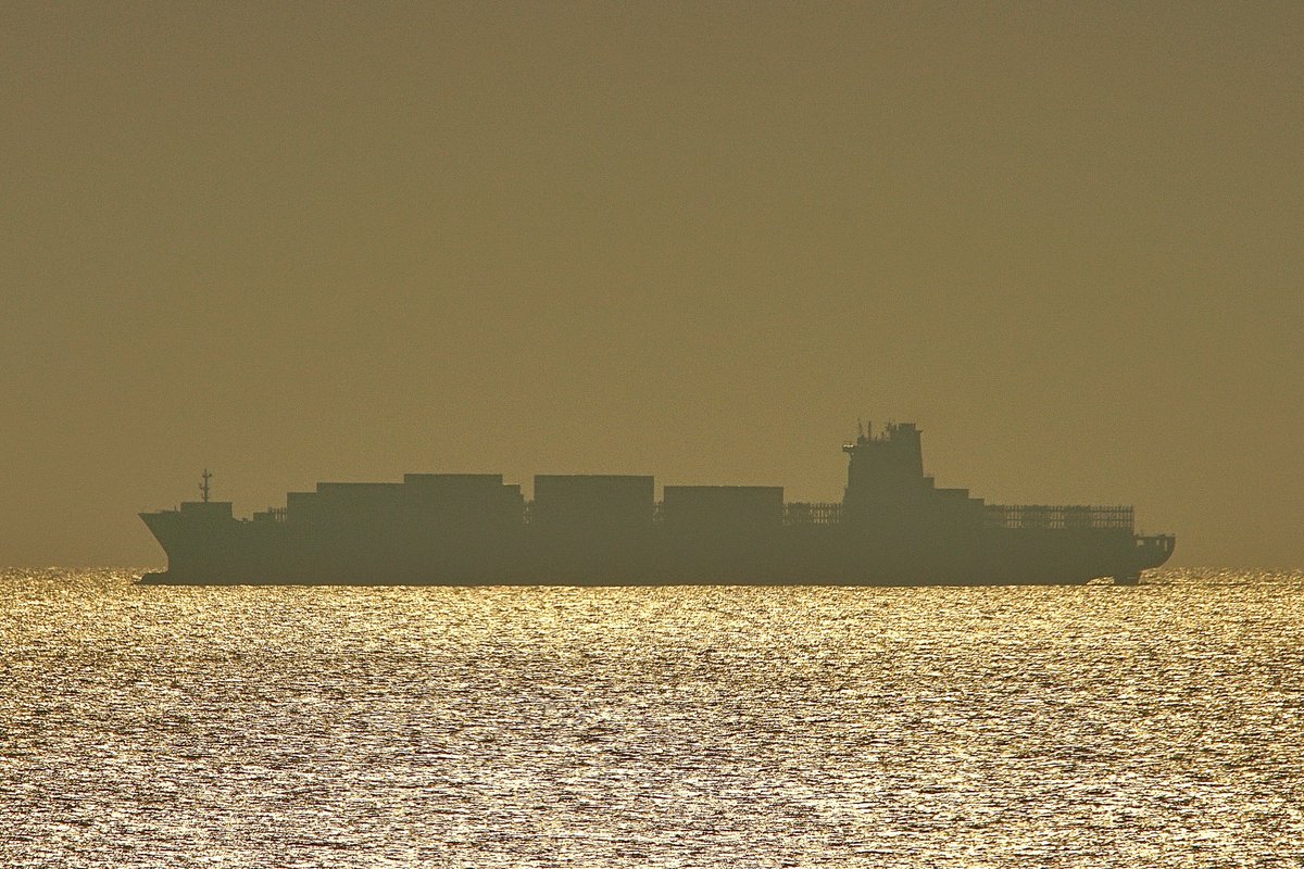 johnmorgan726's tweet photo. The MSC UBERTY, IMO:9337444 en route to Baltimore, Maryland @BShipspotting @BaltoChes flying the flag of Liberia π±π·. #ShipsInPics #ContainerShip #MSCUberty https://t.co/MqqVjI2doy