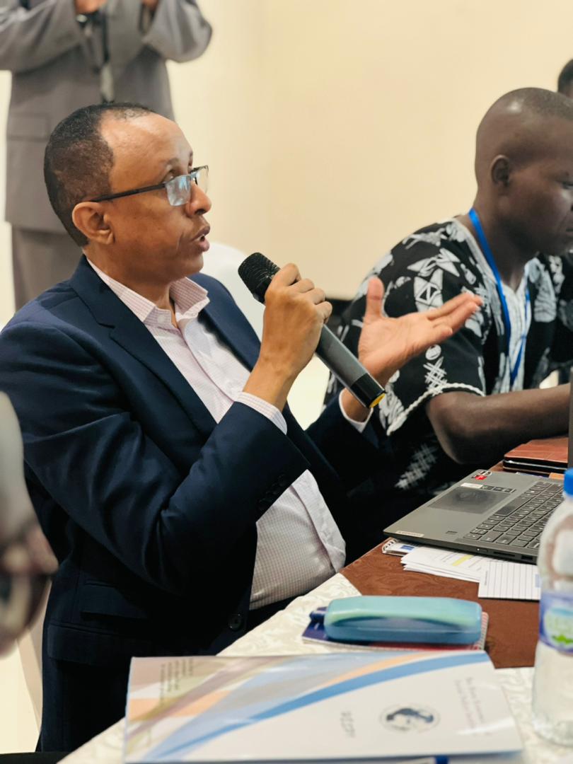SIPAMinstitute's tweet photo. Thought-provoking conversations as we delve into the vital subjects of Public Financial Management &amp; Fiscal Transparency &amp; Accountability ignite a passionate discourse on enhancing governance practices for a more transparent and accountable future. @HESPIOFFICIAL @somalipubagenda https://t.co/HrDXMHSE3q