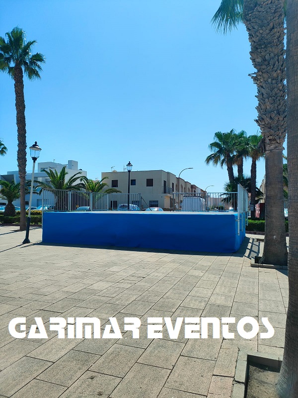 garimareventos's tweet photo. #escenariolahyer#eventos2023 #jaimas #carpasparaeventos #WC #Adra #mesas #sillas #roquetasdemar https://t.co/Z49uw8jDFd