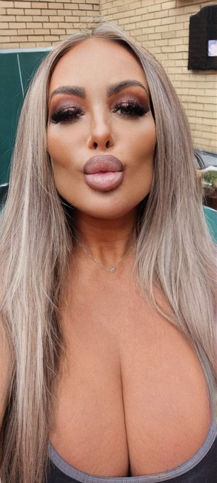 U joining me today on @BabestationTV &amp; @babestationcams?  I hope so 😘 https://t.co/yPrGpJ6zAc<a class="tags" href="/tag/babestationtv">@babestationtv</a>