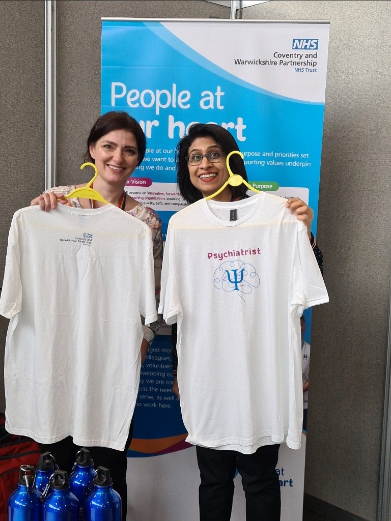 It’s the final day of the Royal College of Psychiatrists International Congress in Liverpool, and our teams have been having a blast speaking to psychiatrists about #TeamCWPT. 

If you’re at the conference don’t forget to come and say hi to us on stand 28! #RCPsychIC