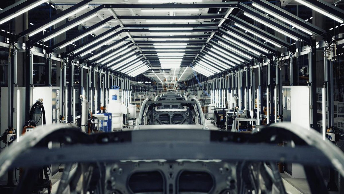 helpers_auto's tweet photo. Tesla Giga Berlin looks to launch Phase 2 to reach 1 Million annual capacity.

More Info Here:
https://t.co/Z5or8IyksX

#tesla #teslanews #teslaupdate #news #tsla

https://t.co/47tMjlYs8f https://t.co/5UlBWSNn1A