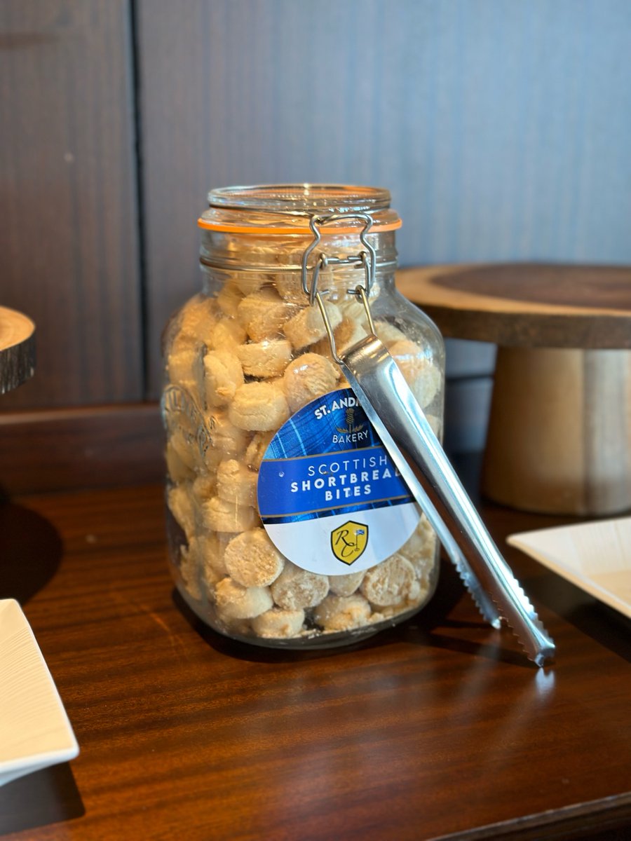 standrewsbakery's tweet photo. Proudly on display at this week's @ScottishOpen 🙌

Our Kilner jars, filled with our delicious treats, are on display at all VIP and player touchpoints during this week's tournament at @Renaissancegc.

Enquire: enquiries@standrewsbiscuitco.com

#GenesisScottishOpen | #GolfCountry https://t.co/hDHAQWjjeM