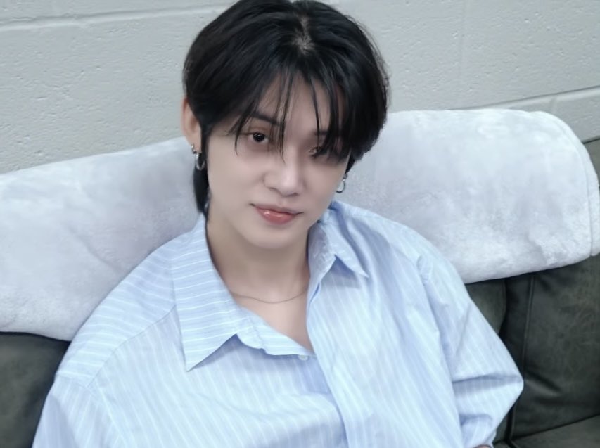 fluffy_Yeonjun's tweet photo. 🐈‍⬛ https://t.co/Pn2uQtwJI9