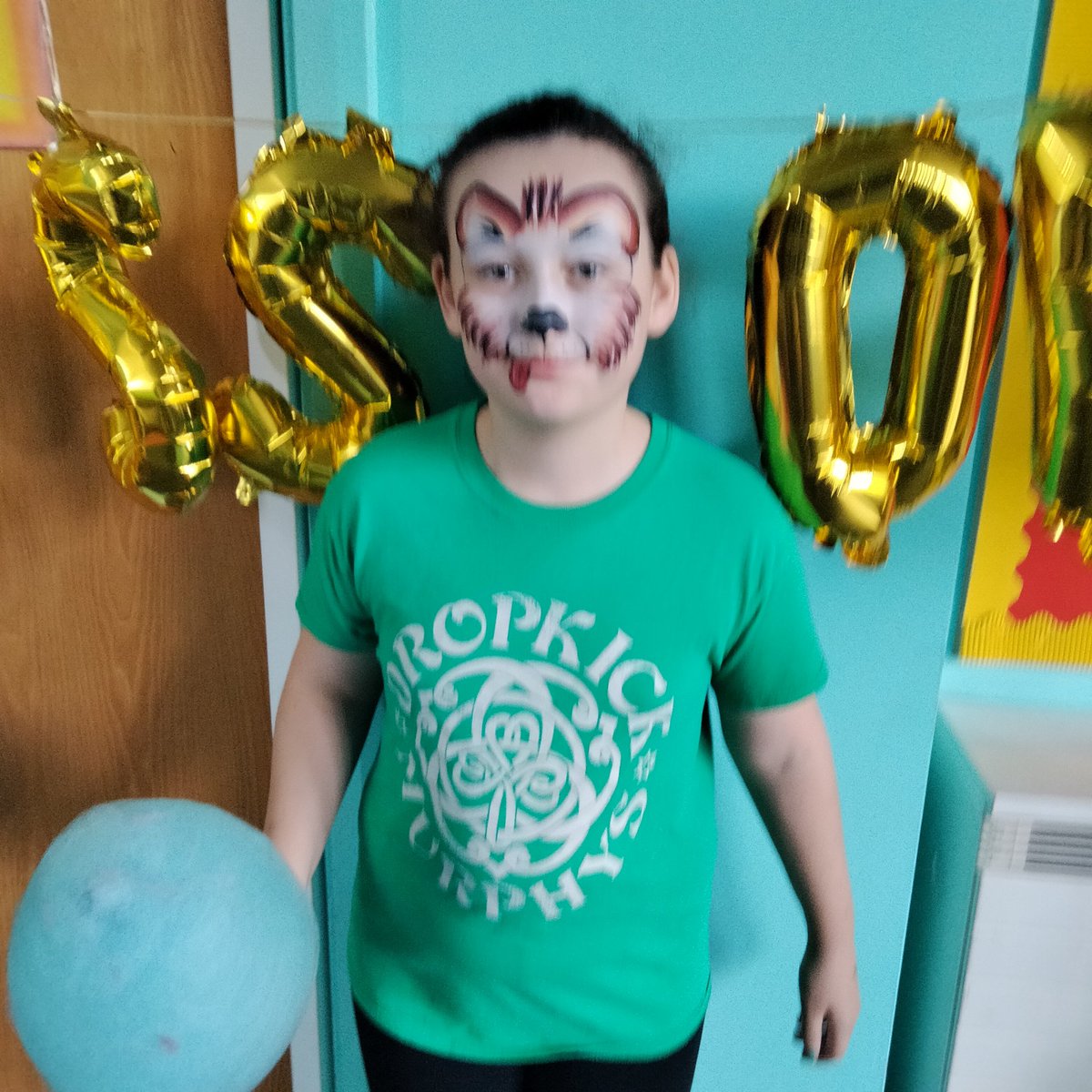 ovpsdosbarth14's tweet photo. Having fun at our party 🥳🎉 @OgmoreP https://t.co/d0KQpowxNC