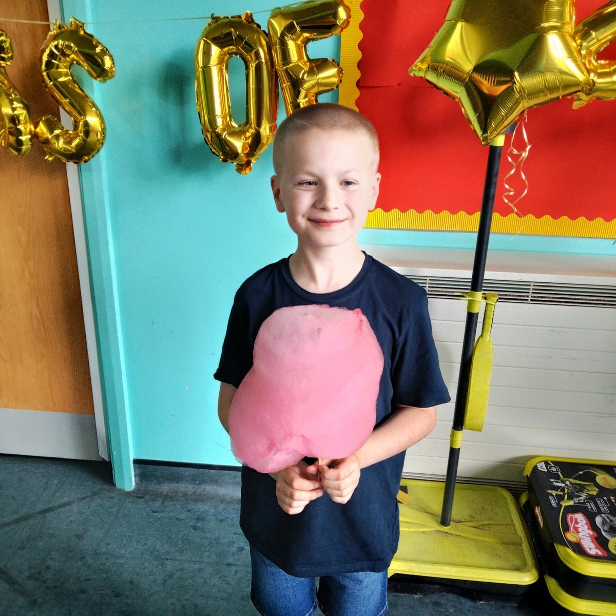 ovpsdosbarth14's tweet photo. Having fun at our party 🥳🎉 @OgmoreP https://t.co/d0KQpowxNC