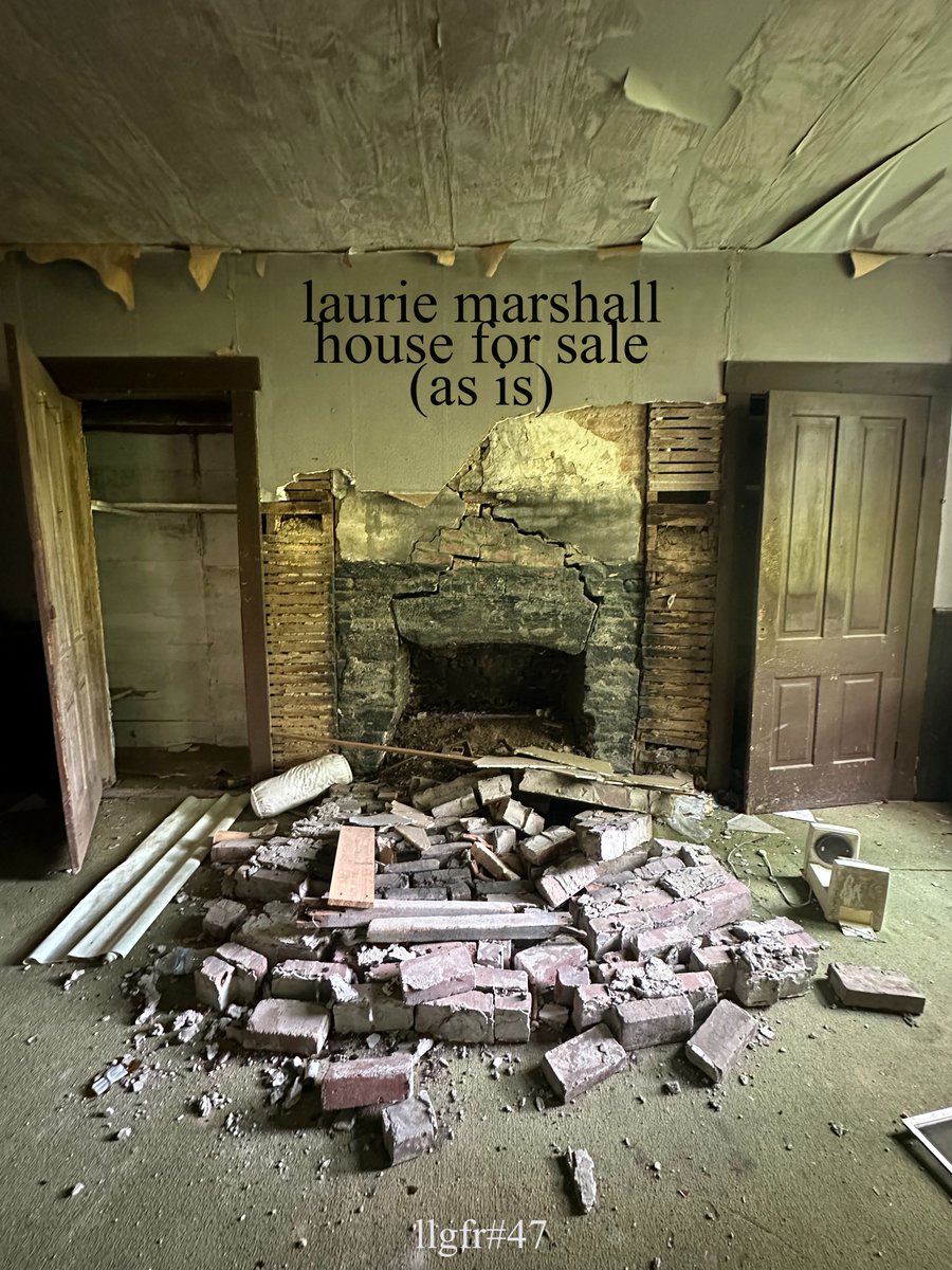 ascoomer's tweet photo. @LaurieMMarshall
House for Sale (As Is)
w/ B-Side Camille
8/1/23
#LaurieMarshall #ASCoomer #LostLongGoneForgottenRecords #Poetry https://t.co/Dfgum0EhRb