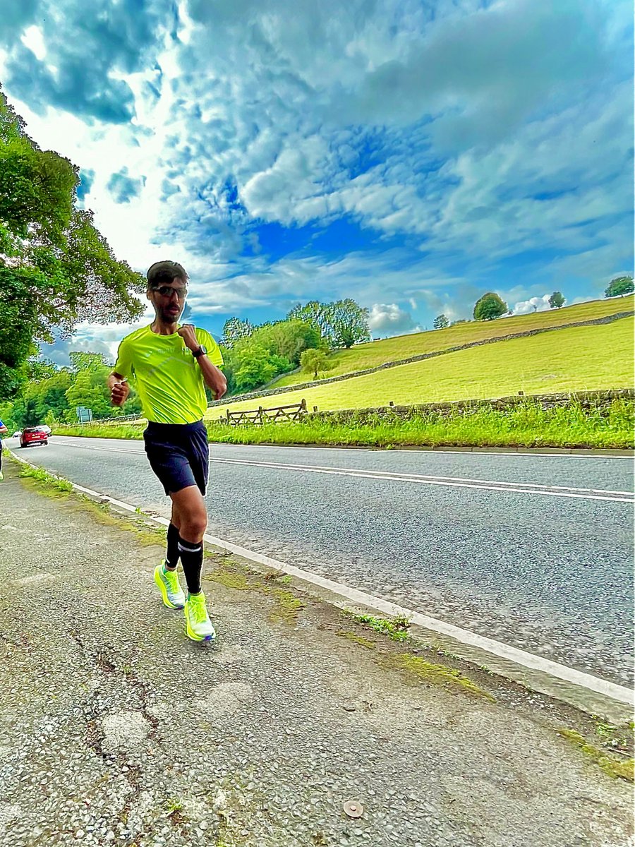 OmarFilakawy's tweet photo. كل مُر سيمُر، فصبرٌ جميل.❤️"

•

#asicsfrontrunnerkuwait #asicsfrontrunner2023 #soundmindsoundbody #asics ##halfmarathon #runing #runeers #runclub #runing https://t.co/43bIdTbWXt