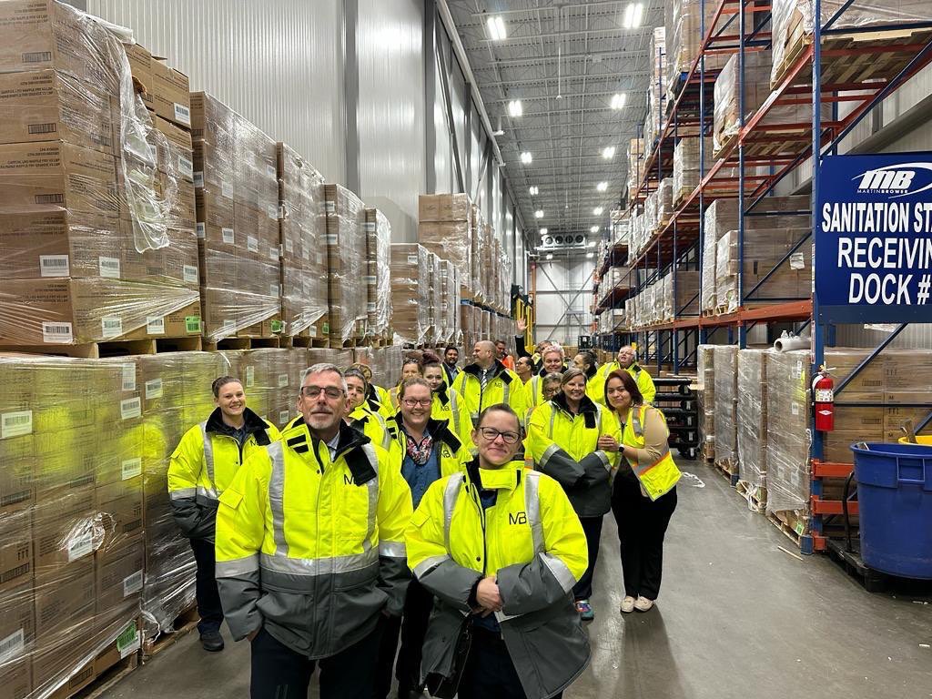 Thanks to Martin Brower for giving our General Managers a great tour  of their beautiful facility. 
#mcdmateos 
.
.
#community #communitypartners #generalmanagers #martinbrower #greatday #mcdonalds