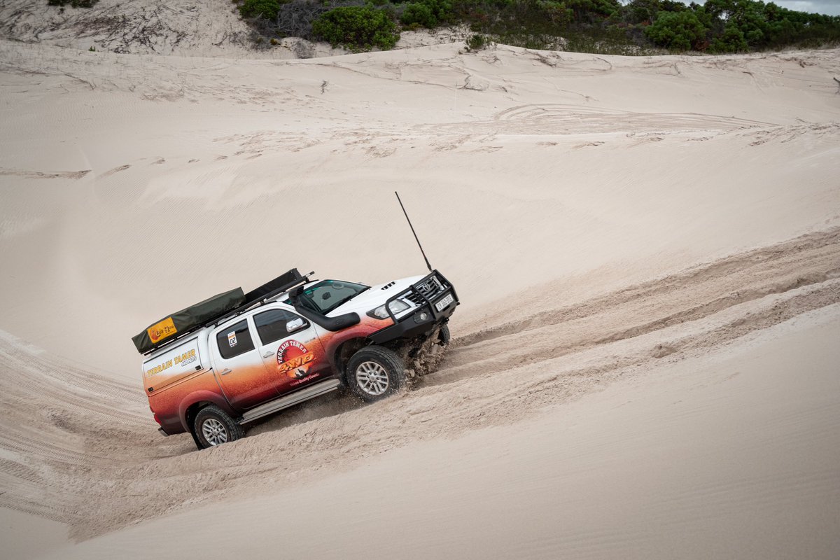 DieterPey's tweet photo. Terrain Tamer Crew
🚙 @team_tsouthafrica 

The Terrain Tamer Crew enjoying some dune driving! 

#terraintamer #dunes #offroad #patrol #n70 https://t.co/omndEYFXAi