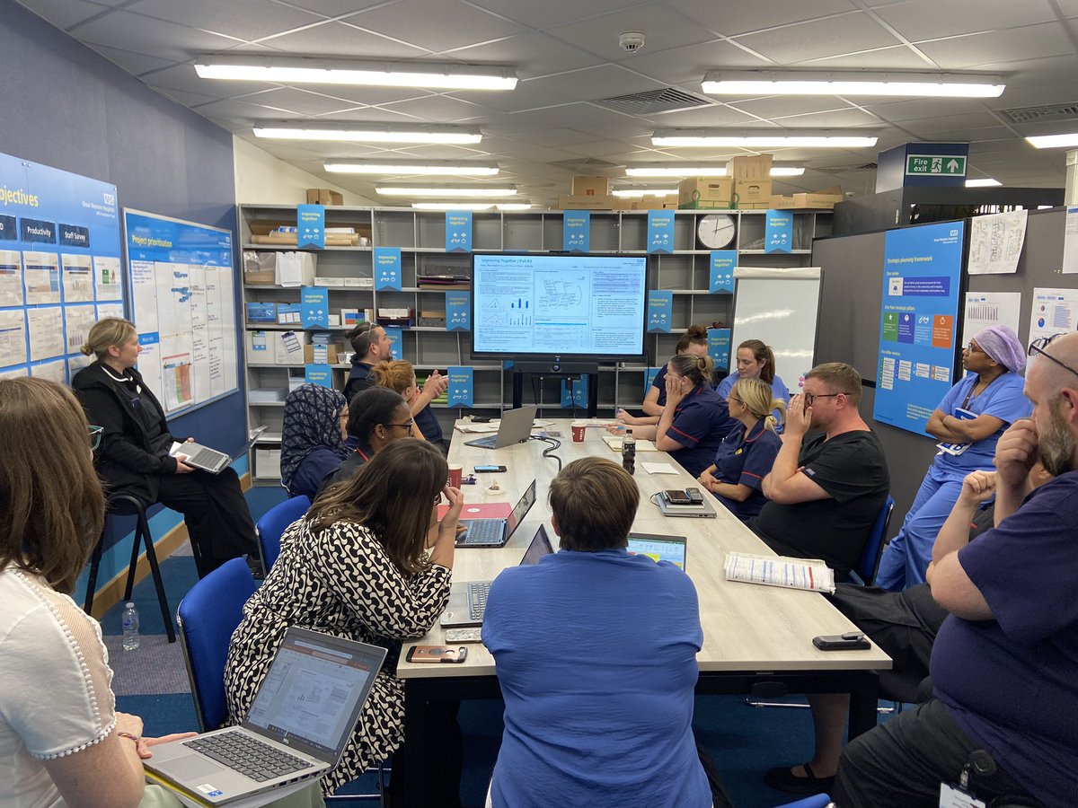 Another perfect example of positive role modelling. Fantastic discussion surrounding our positive improvements surrounding pressure harm. Inspiring. #improvingtogether <a href="/GWH_NHS/">Great Western Hospitals NHS Foundation Trust</a> <a href="/ChrisAsh83/">Chris Ashworth</a> <a href="/Chris_Nurse_86/">Christopher</a> <a href="/NurseM85/">NurseM</a>