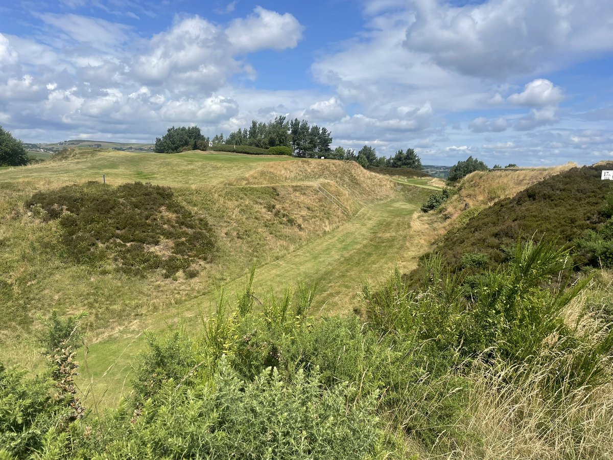 Mcgeehan1M's tweet photo. Great day hosting the @DravetUK at Crossland Heath G.C for my incredible sponsors #Bowcliffe #Beathepro https://t.co/EGnAYxRvf8