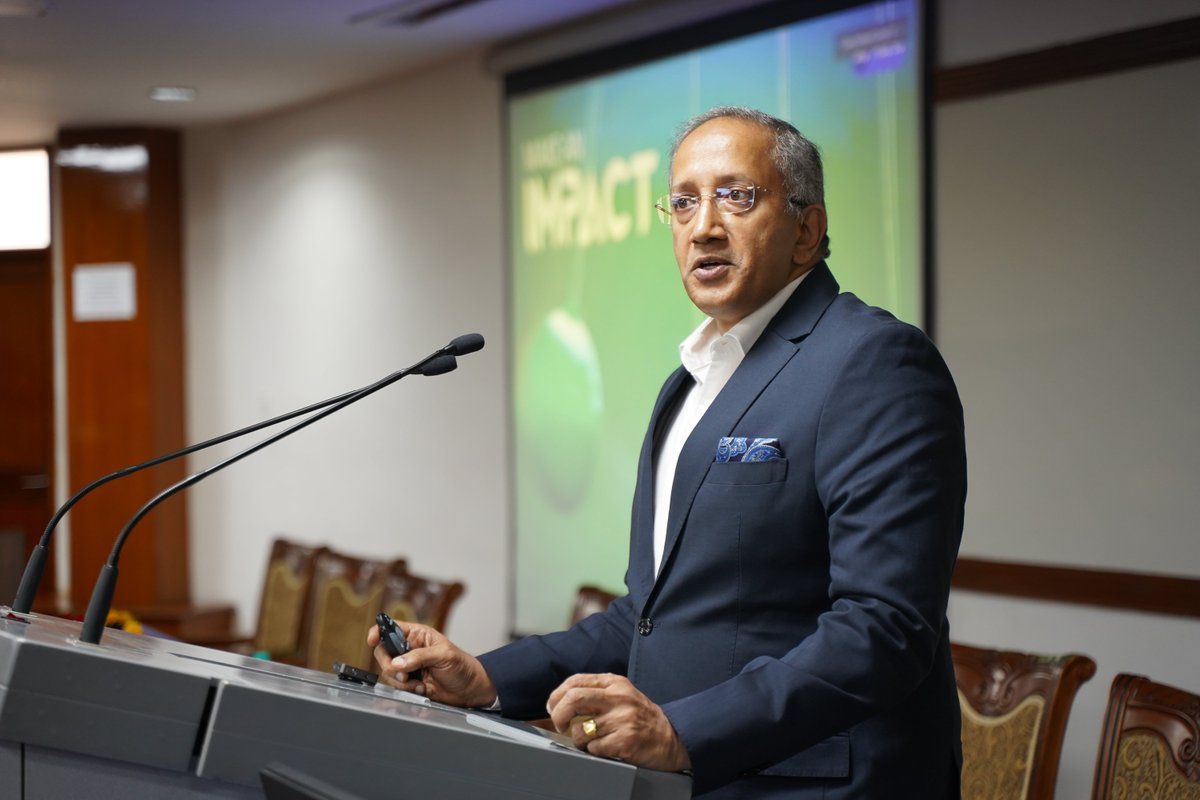 AllianceUniOfcl's tweet photo. Alliance University sets the stage for BBA/B. Com Batch 2023 with an inspiring Inaugural and Orientation Program. Our newest students are ready to achieve ground breaking milestones and shape the future.
#AllianceUniversity #BBA #BCom #InauguralProgram #G20 #Deeksharambh https://t.co/DS40uUFoln