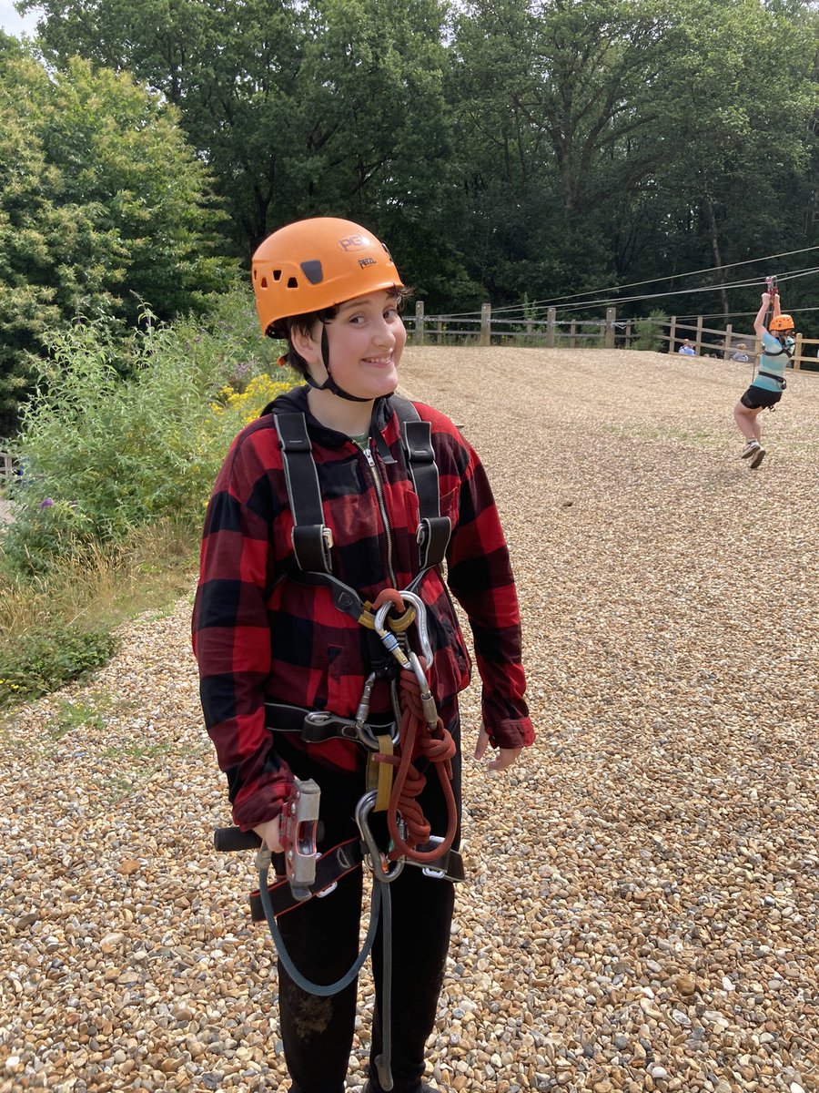 ElmEPS's tweet photo. Exploring new heights in Elm class 🤘 @EEC_Elaine @PrimaryElaine https://t.co/8tELy0pGhq