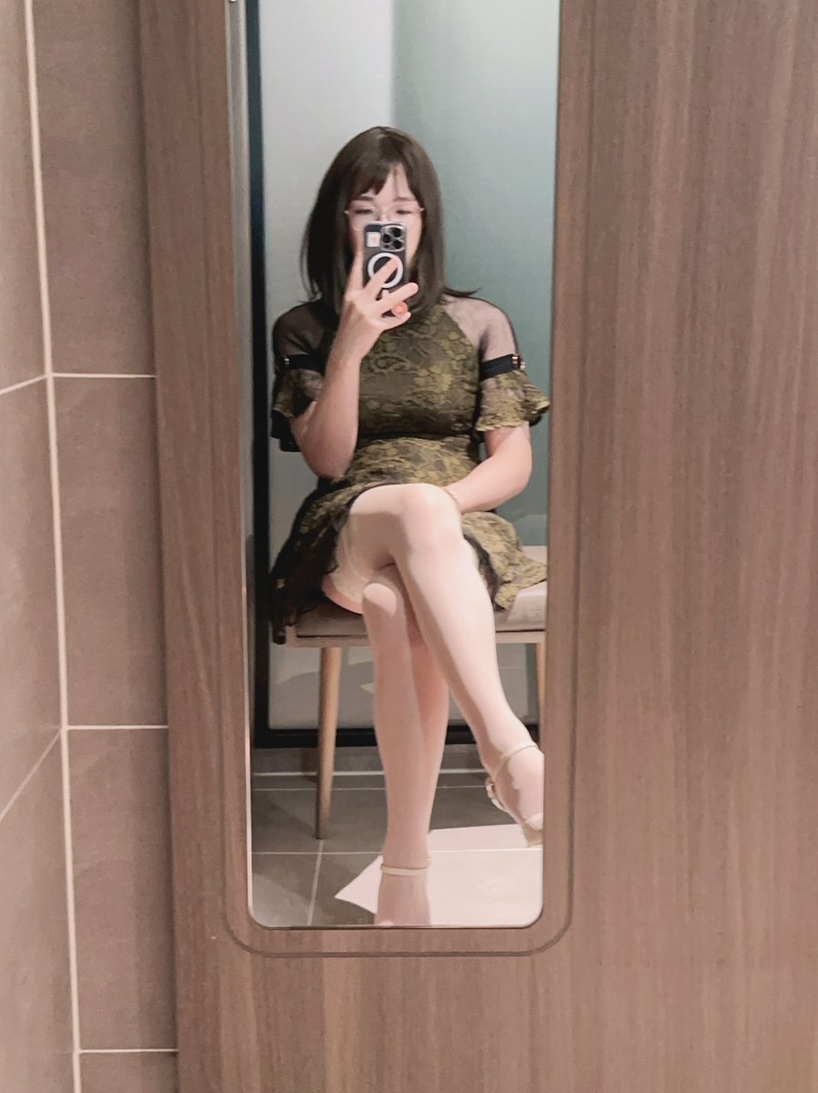 吃个橘子吧 tweet media