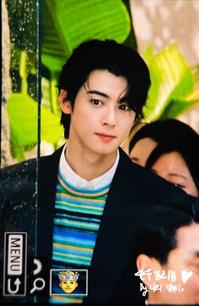 MyGalaxy0330's tweet photo. 230713 디올
오늘 은우 완전 왕자님💚💚💚🥹
#차은우 #아스트로 #CHAEUNWOO #ASTRO #ウヌ #アストロ @offclASTRO https://t.co/IToLsmHnfL