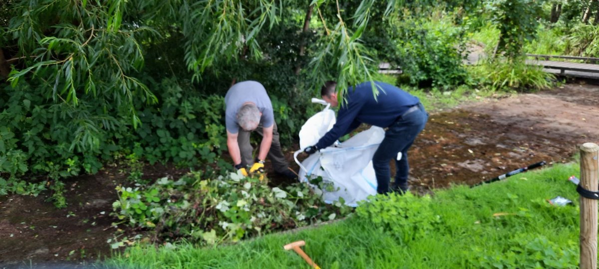 FSFundraising's tweet photo. The team from @WatesGroup have been working on the Serenity Garden for the last day and half, the work they have done is simply amazing.  They’ve even cleaned the stone work from the old paddling pool area.  We are so grateful for their support! #WatesSocialValue #babyloss #Nottm https://t.co/UW7TiWFPbK