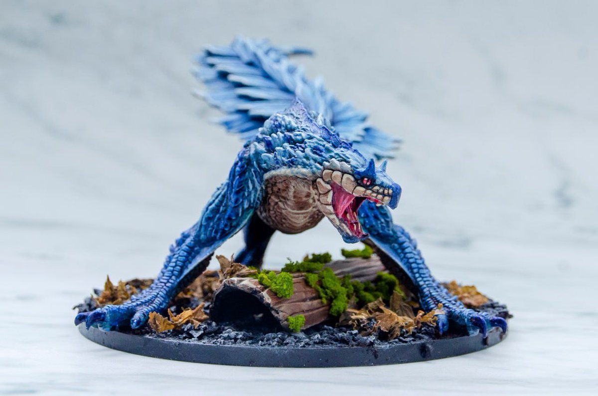 elisewongc's tweet photo. Painted @darkfoxdx ‘s Tobi Kadachi from the @monsterhunter boardgame made by @SteamforgedLtd
Painted with @vallejocolors and @GOLDENPAINTS_JP
.
.
#MonsterHunterWorld #monsterhunter #miniatures #modelpaint #boardgame #steamforge https://t.co/vCLXsJvkdY